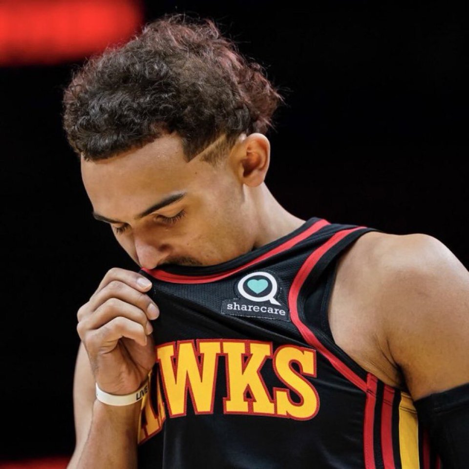 AAA, 国王队居首