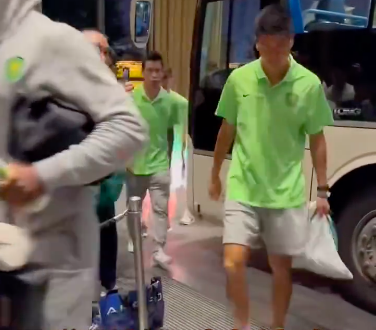 视频可以看, 而一位操着