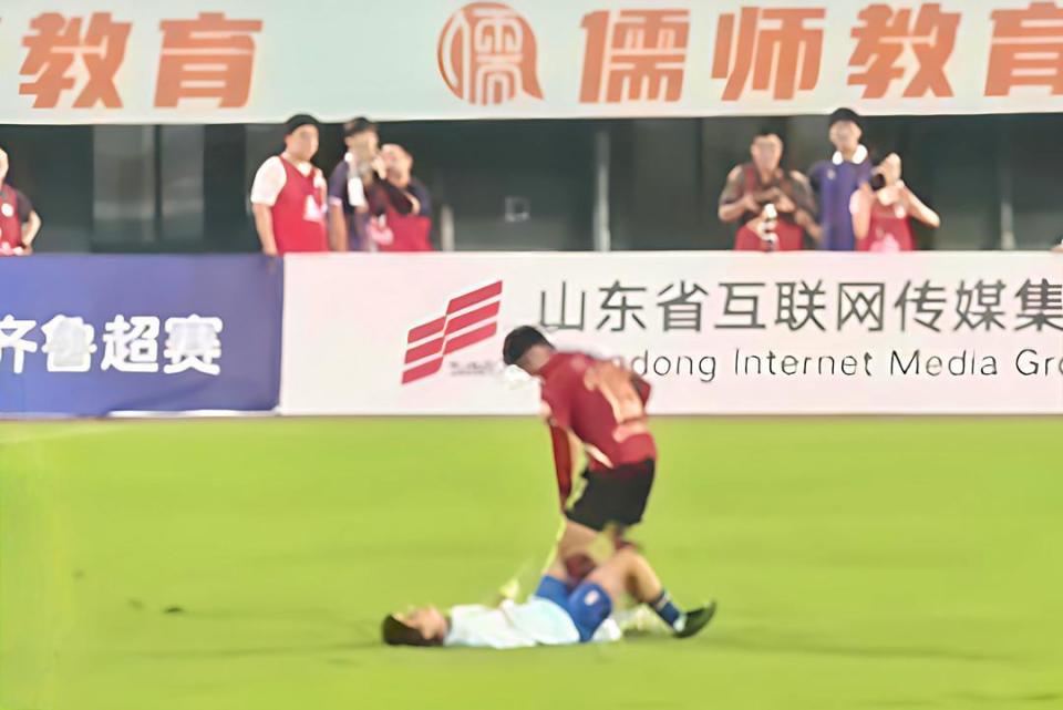 混乱, 不是靠少数, inews